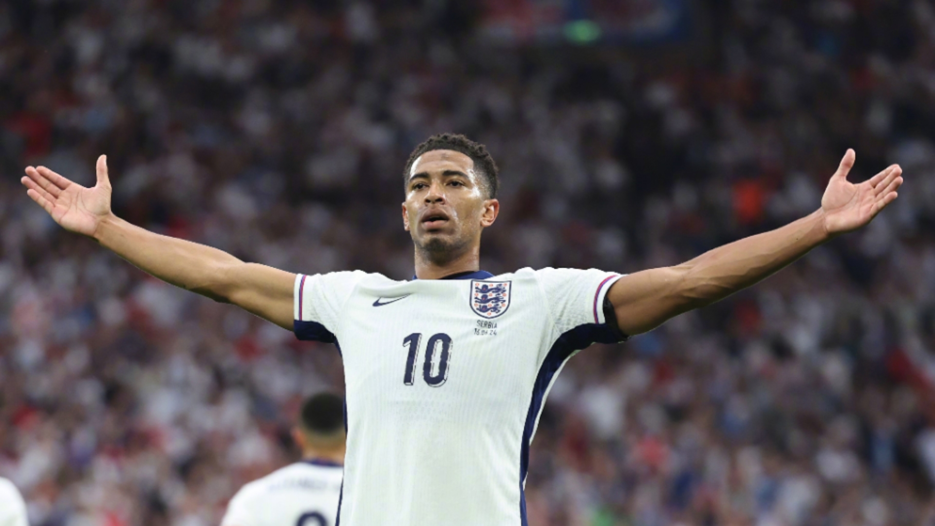 东契奇半场贡献18分，浓眉6分3篮板3助攻（半场战罢，东契奇18分，浓眉6分3篮板3助攻）