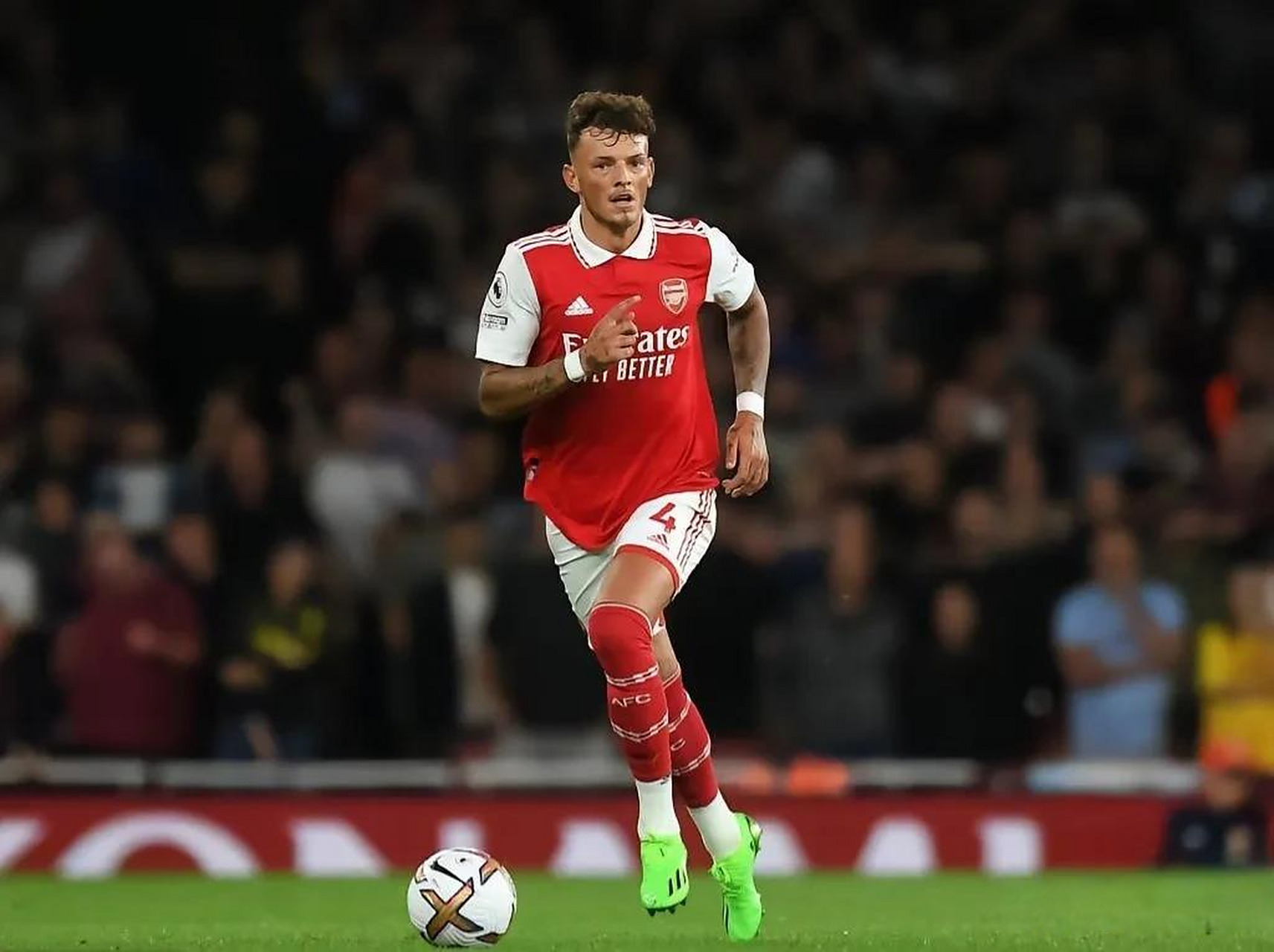 穆雷单节砍23分，刷新生涯单节得分纪录（穆雷单节飙23分，改写生涯单节得分新高）