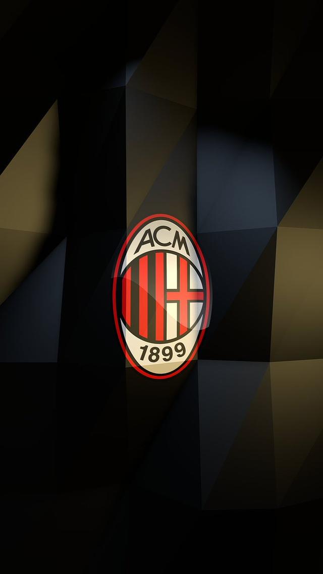 罗马因密集赛程和阵容缺人面临严峻挑战，加斯佩里尼需在压力下维持竞争力。（赛程密集又减员，罗马承压前行，加斯佩里尼力保竞争力）