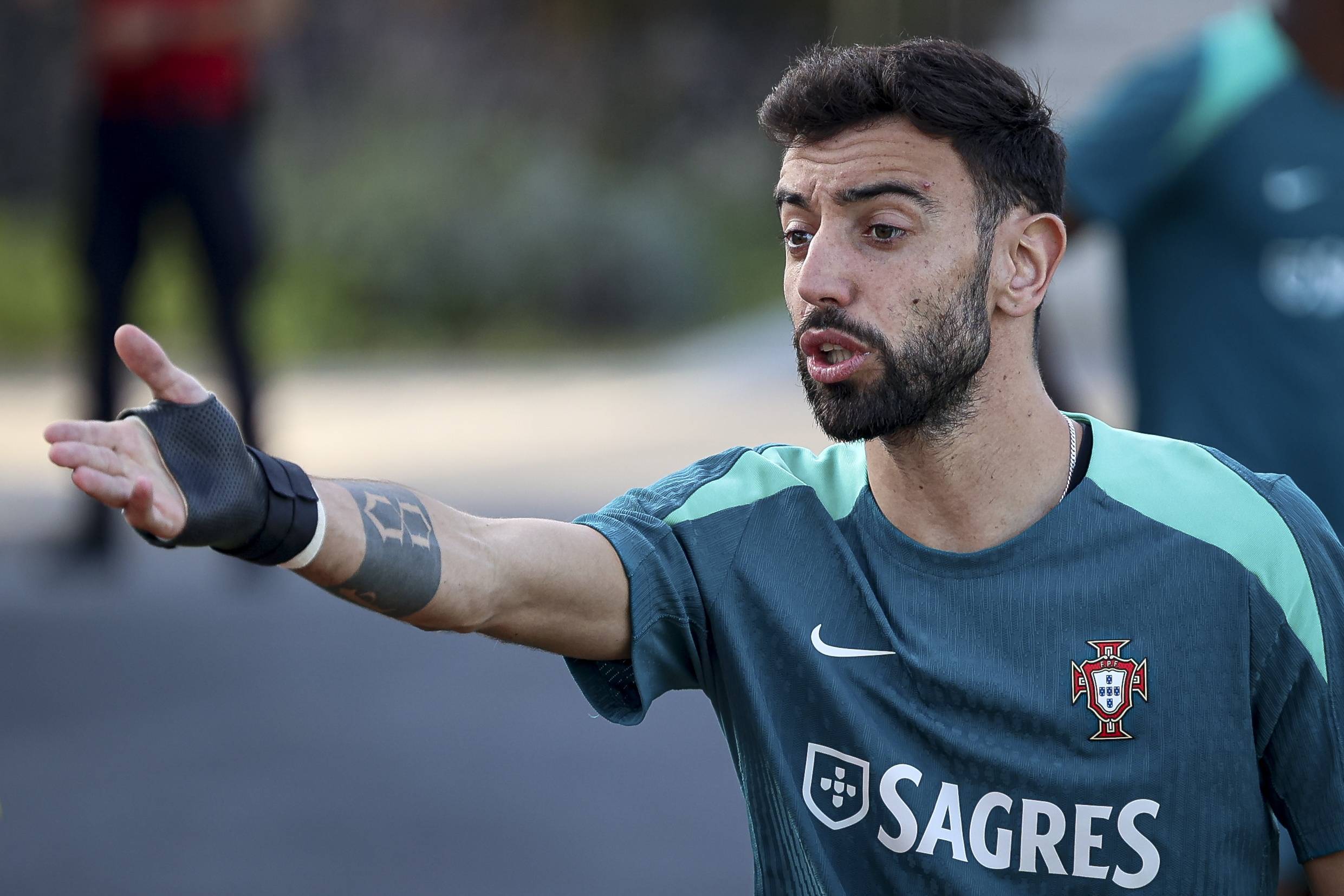 21世纪五大联赛外场球员出场时间榜：C罗、拉莫斯、梅西前3（21世纪五大联赛外场出场时间排行：C罗、拉莫斯、梅西位列前三）