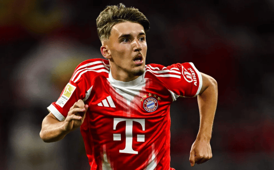 巴甲半场：维尼修斯开场染红，十人塞阿拉暂0-0巴西国际（巴甲半场战报：维尼修斯开场即染红，十人塞阿拉暂与巴西国际互交白卷）