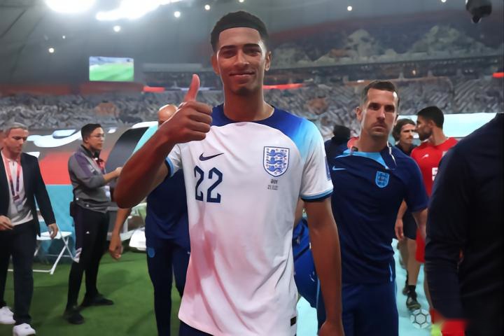 每体：巴萨发现约100名会员涉及欧冠对法兰克福门票转售问题（每日体育报：巴萨查出约百名会员涉嫌欧冠对阵法兰克福门票转售）